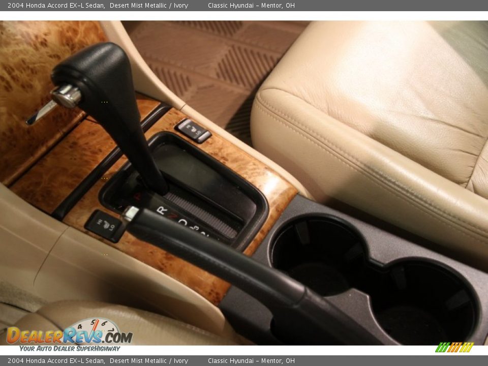 2004 Honda Accord EX-L Sedan Desert Mist Metallic / Ivory Photo #9