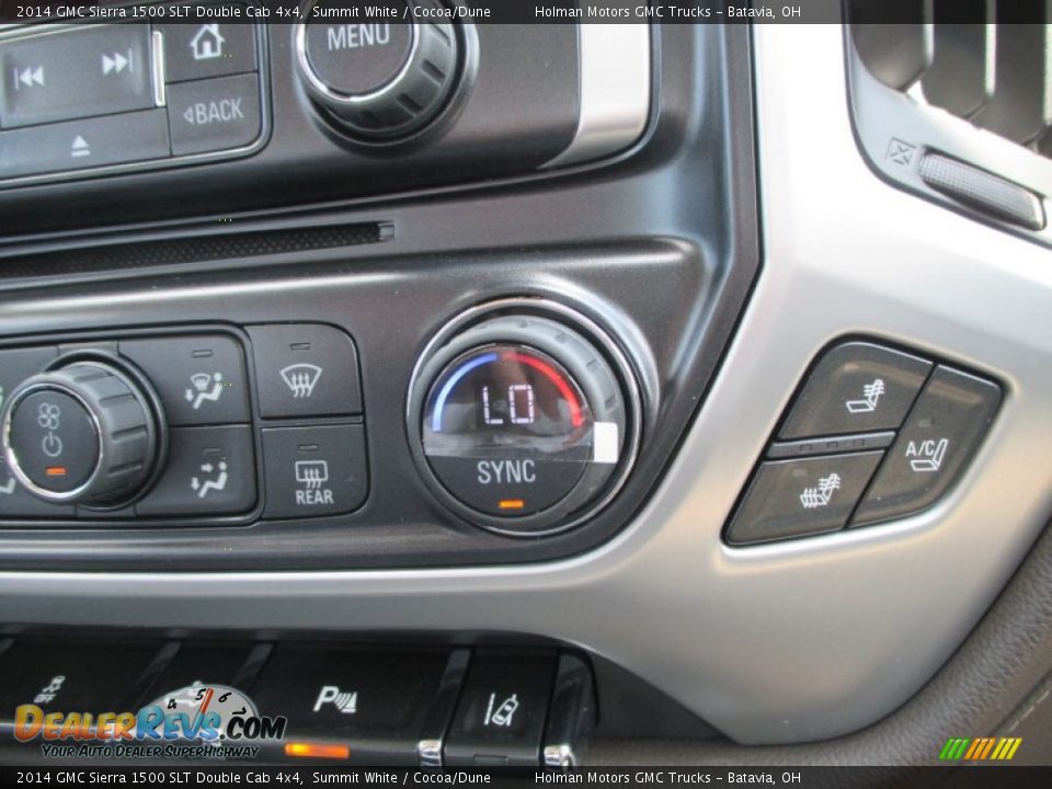Controls of 2014 GMC Sierra 1500 SLT Double Cab 4x4 Photo #16