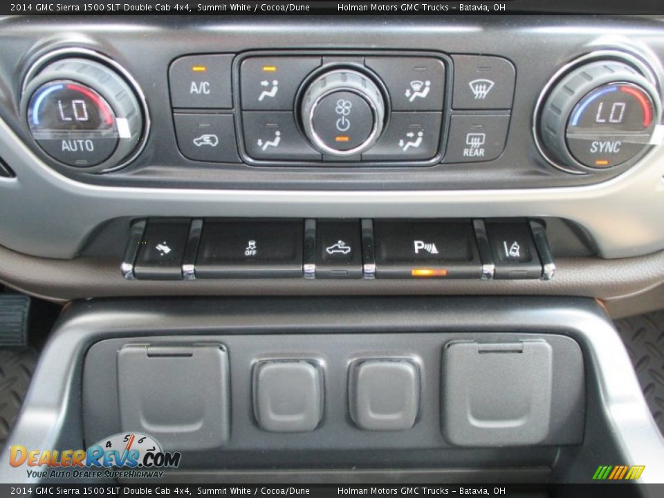 Controls of 2014 GMC Sierra 1500 SLT Double Cab 4x4 Photo #17