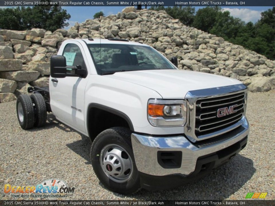 Front 3/4 View of 2015 GMC Sierra 3500HD Work Truck Regular Cab Chassis Photo #1