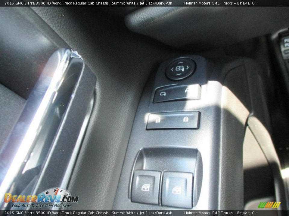 Controls of 2015 GMC Sierra 3500HD Work Truck Regular Cab Chassis Photo #11