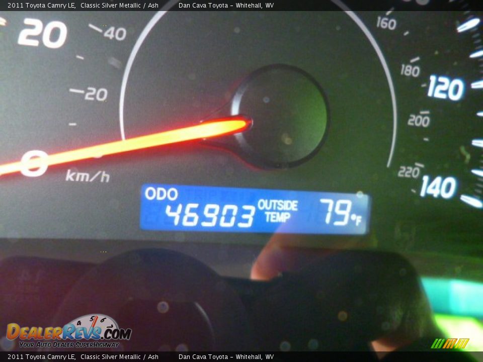 2011 Toyota Camry LE Classic Silver Metallic / Ash Photo #15