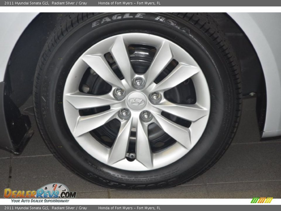2011 Hyundai Sonata GLS Radiant Silver / Gray Photo #4