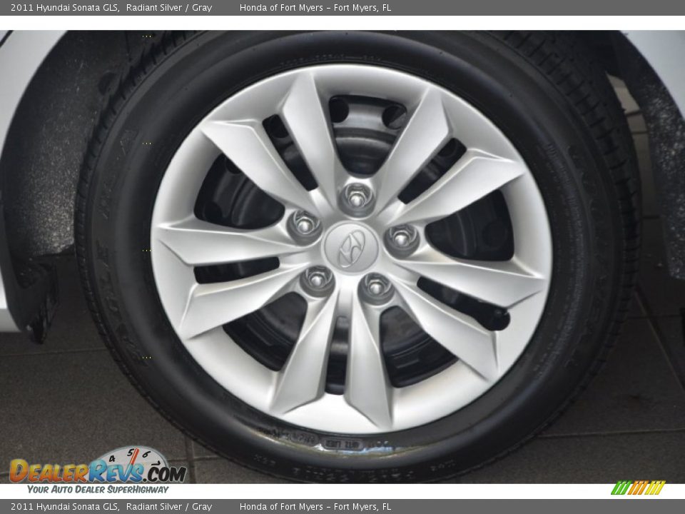 2011 Hyundai Sonata GLS Radiant Silver / Gray Photo #9