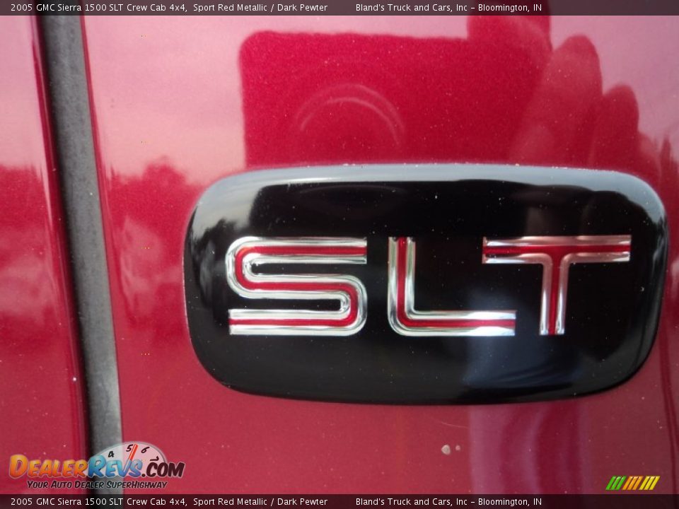2005 GMC Sierra 1500 SLT Crew Cab 4x4 Sport Red Metallic / Dark Pewter Photo #34