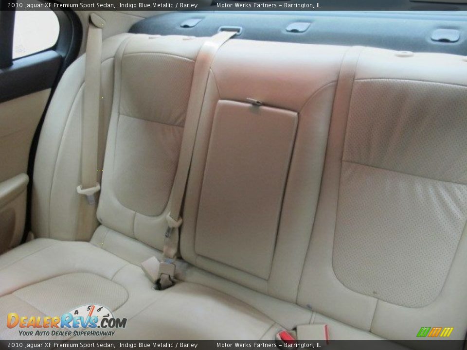 2010 Jaguar XF Premium Sport Sedan Indigo Blue Metallic / Barley Photo #20