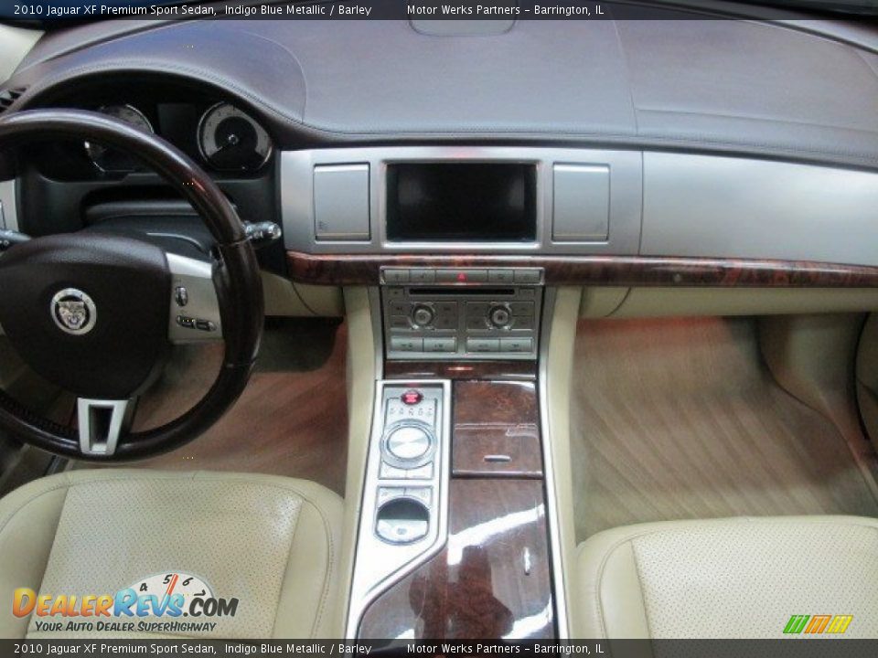 2010 Jaguar XF Premium Sport Sedan Indigo Blue Metallic / Barley Photo #26