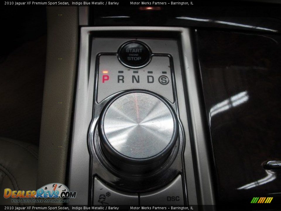2010 Jaguar XF Premium Sport Sedan Indigo Blue Metallic / Barley Photo #32