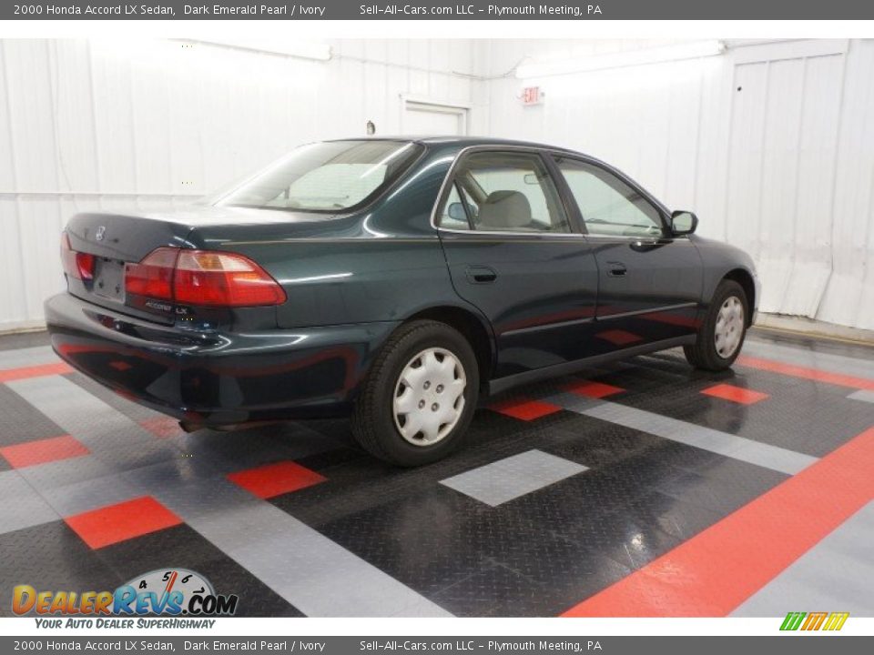 2000 Honda Accord LX Sedan Dark Emerald Pearl / Ivory Photo #16