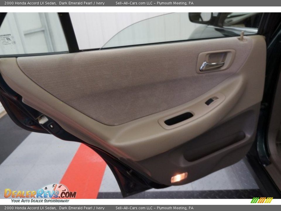 2000 Honda Accord LX Sedan Dark Emerald Pearl / Ivory Photo #24