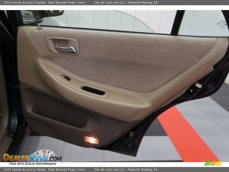 2000 Honda Accord LX Sedan Dark Emerald Pearl / Ivory Photo #26