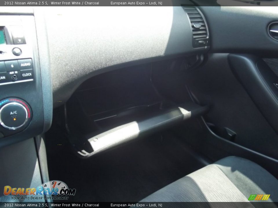 2012 Nissan Altima 2.5 S Winter Frost White / Charcoal Photo #30