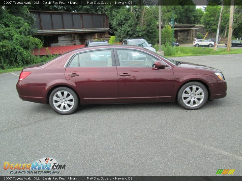 2007 Toyota Avalon XLS Cassis Red Pearl / Ivory Photo #5