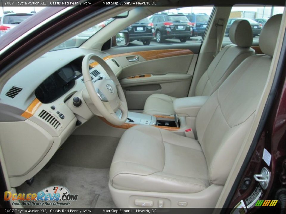 Front Seat of 2007 Toyota Avalon XLS Photo #11