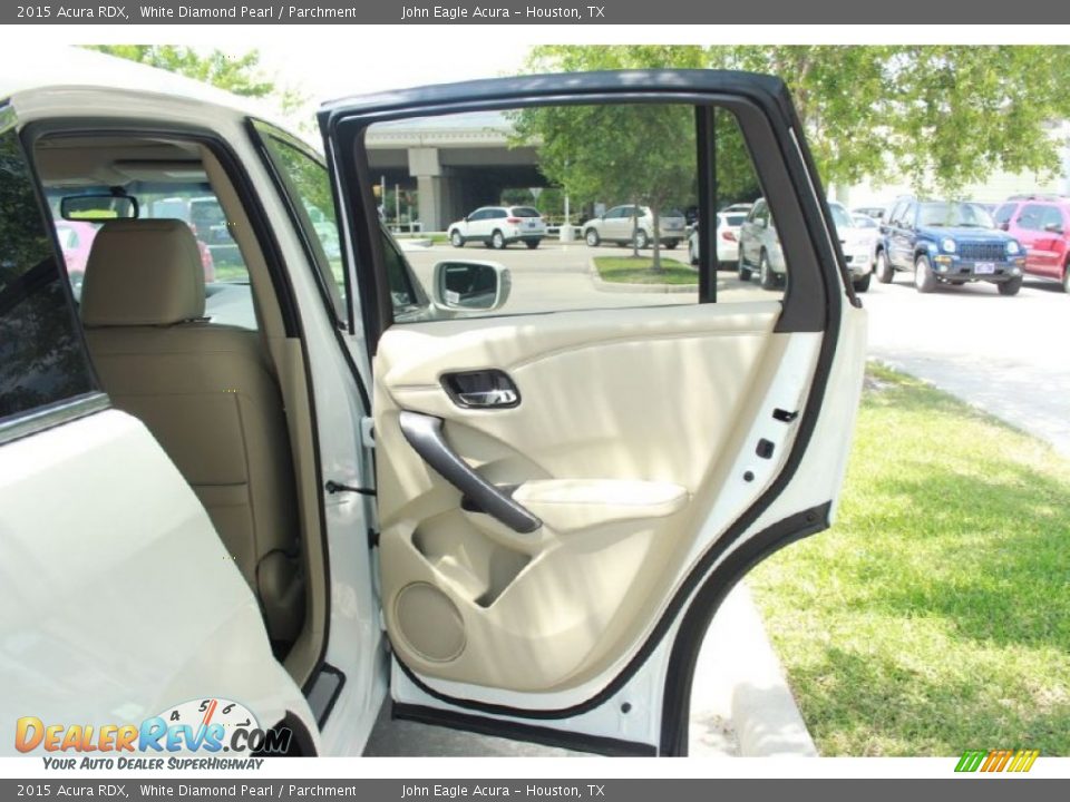 2015 Acura RDX White Diamond Pearl / Parchment Photo #16