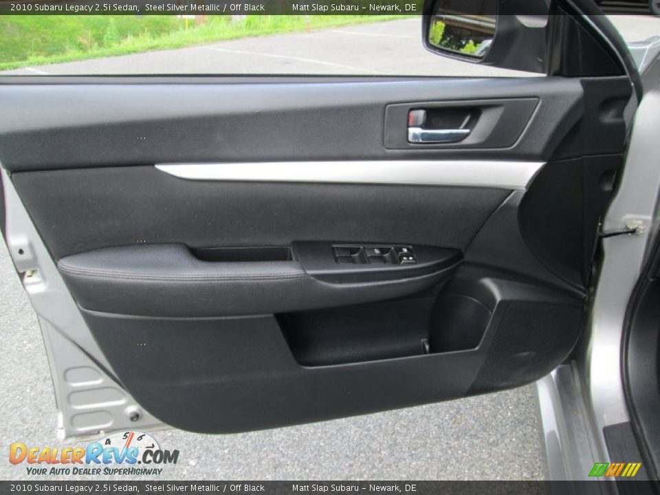 2010 Subaru Legacy 2.5i Sedan Steel Silver Metallic / Off Black Photo #12