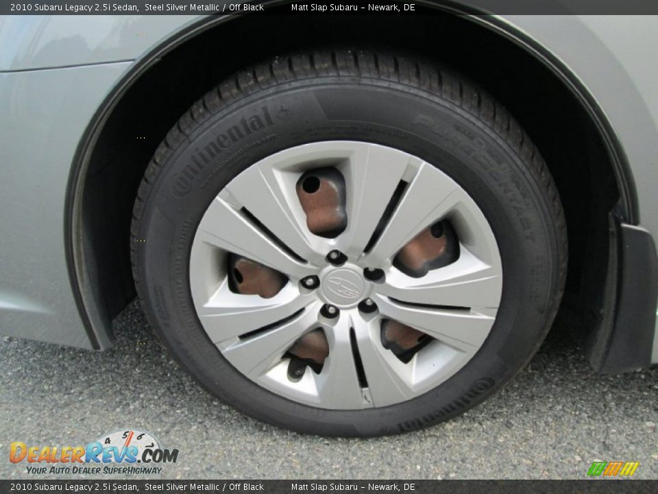 2010 Subaru Legacy 2.5i Sedan Steel Silver Metallic / Off Black Photo #21