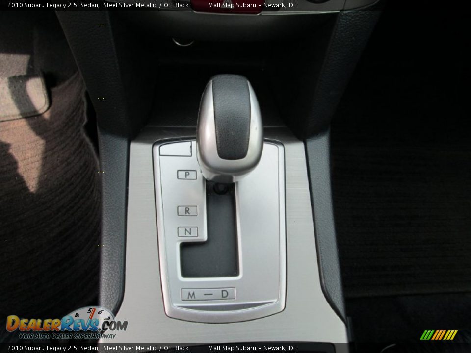 2010 Subaru Legacy 2.5i Sedan Steel Silver Metallic / Off Black Photo #25