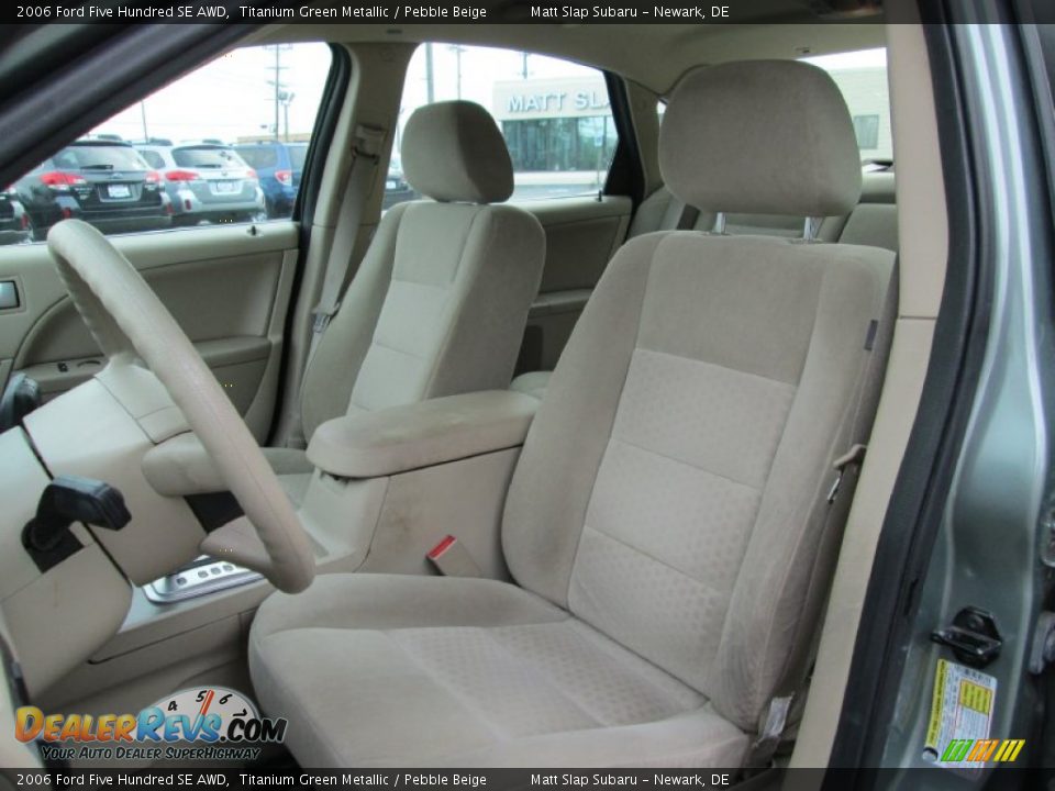 Front Seat of 2006 Ford Five Hundred SE AWD Photo #14