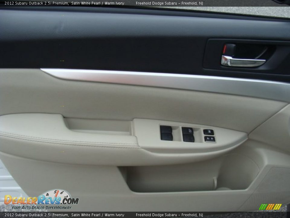 2012 Subaru Outback 2.5i Premium Satin White Pearl / Warm Ivory Photo #12