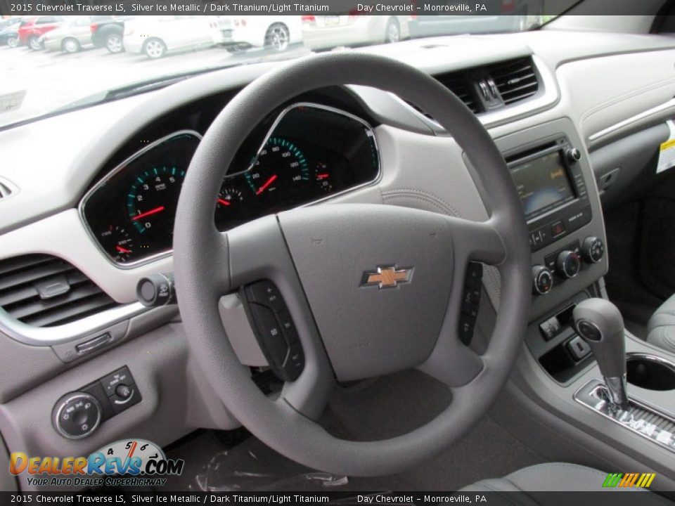 2015 Chevrolet Traverse LS Steering Wheel Photo #14
