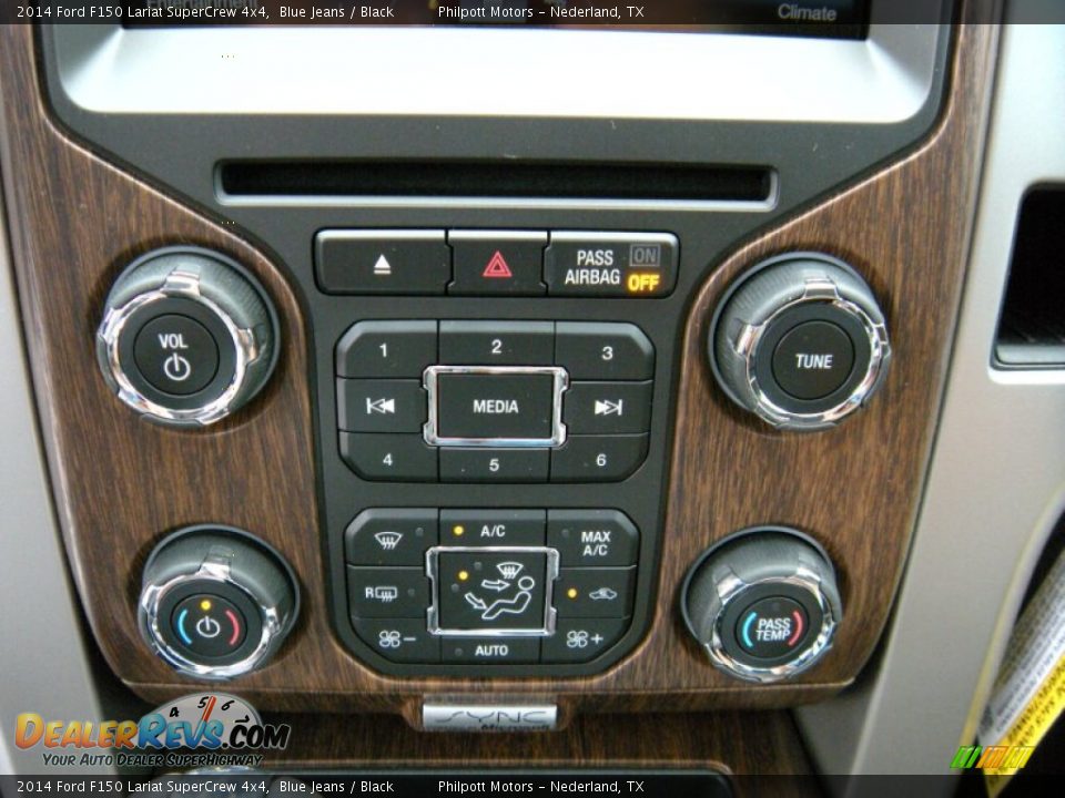 2014 Ford F150 Lariat SuperCrew 4x4 Blue Jeans / Black Photo #32