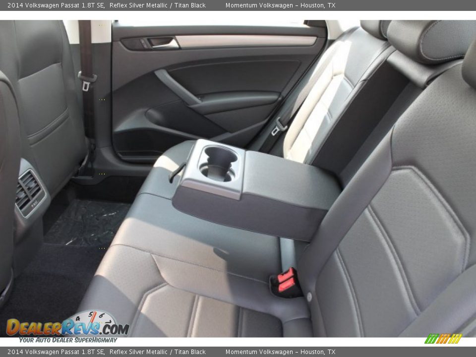 2014 Volkswagen Passat 1.8T SE Reflex Silver Metallic / Titan Black Photo #20