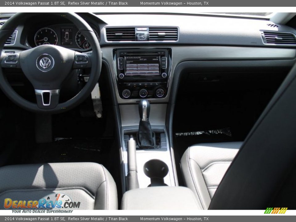 2014 Volkswagen Passat 1.8T SE Reflex Silver Metallic / Titan Black Photo #21