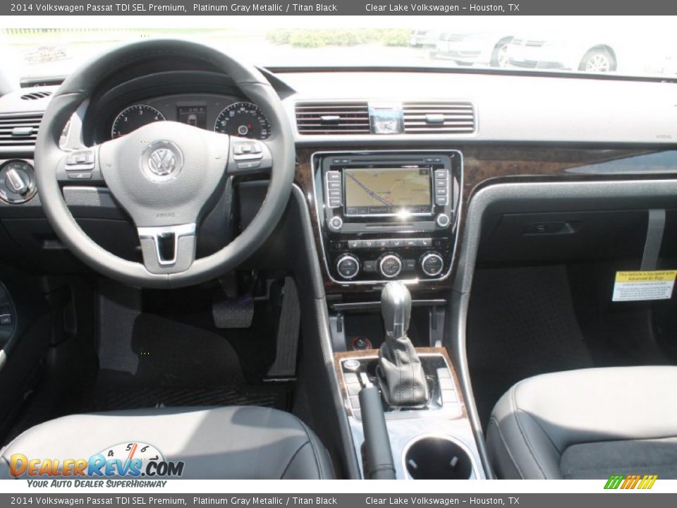 2014 Volkswagen Passat TDI SEL Premium Platinum Gray Metallic / Titan Black Photo #26