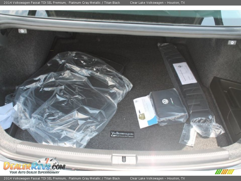 2014 Volkswagen Passat TDI SEL Premium Platinum Gray Metallic / Titan Black Photo #28