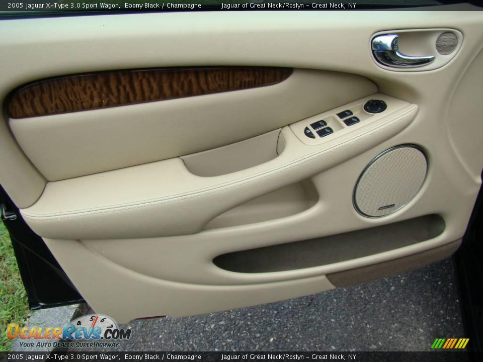 2005 Jaguar X-Type 3.0 Sport Wagon Ebony Black / Champagne Photo #9