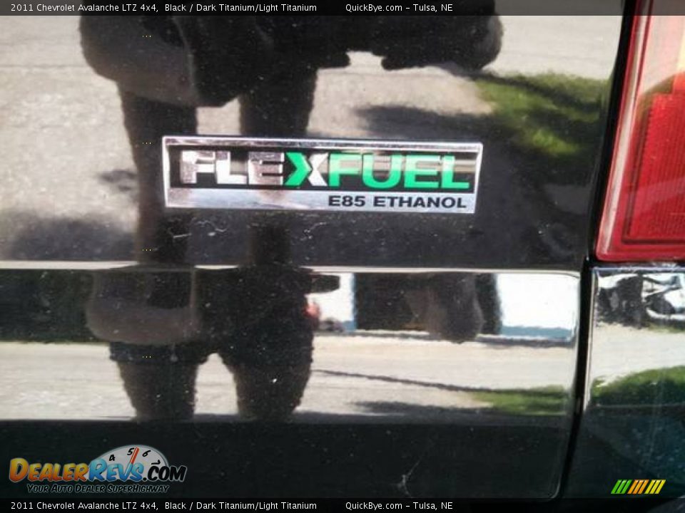 2011 Chevrolet Avalanche LTZ 4x4 Black / Dark Titanium/Light Titanium Photo #4