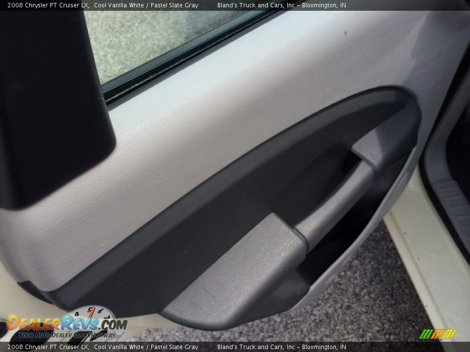 2008 Chrysler PT Cruiser LX Cool Vanilla White / Pastel Slate Gray Photo #25