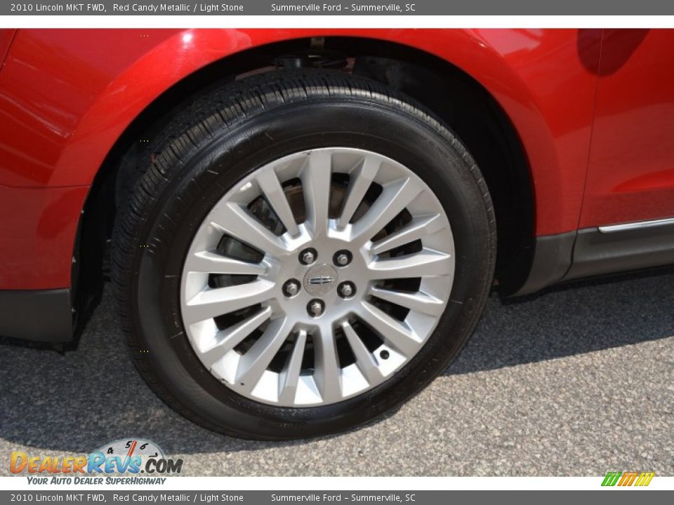 2010 Lincoln MKT FWD Red Candy Metallic / Light Stone Photo #9