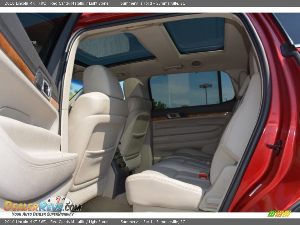 2010 Lincoln MKT FWD Red Candy Metallic / Light Stone Photo #14