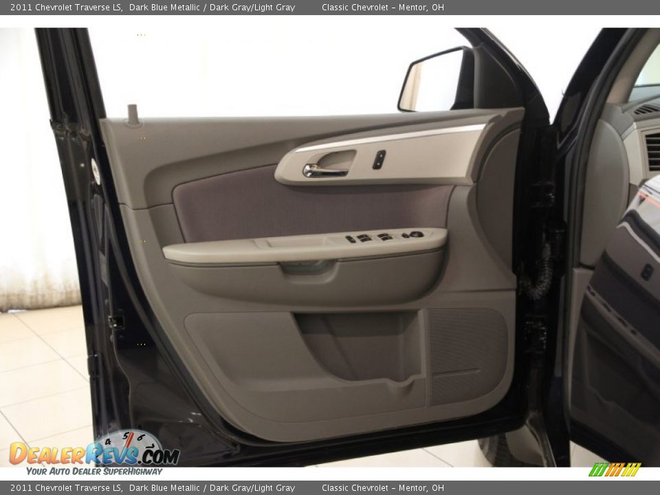 2011 Chevrolet Traverse LS Dark Blue Metallic / Dark Gray/Light Gray Photo #4