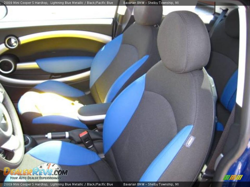2009 Mini Cooper S Hardtop Lightning Blue Metallic / Black/Pacific Blue Photo #10