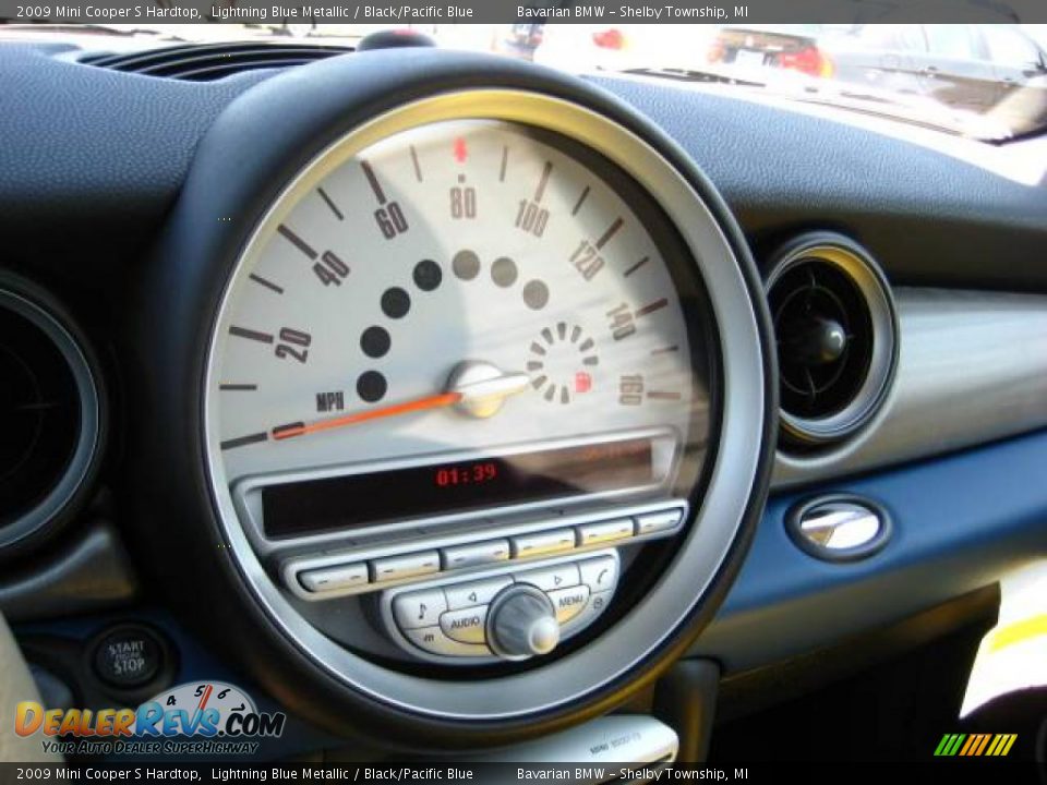 2009 Mini Cooper S Hardtop Lightning Blue Metallic / Black/Pacific Blue Photo #14