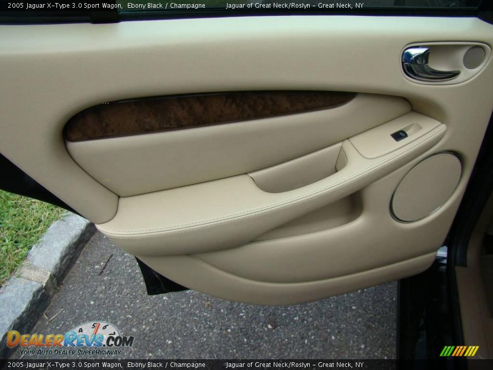 2005 Jaguar X-Type 3.0 Sport Wagon Ebony Black / Champagne Photo #21