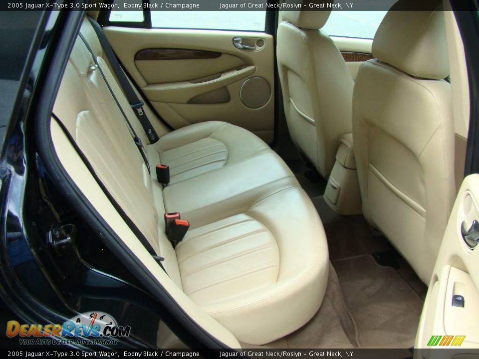 2005 Jaguar X-Type 3.0 Sport Wagon Ebony Black / Champagne Photo #23