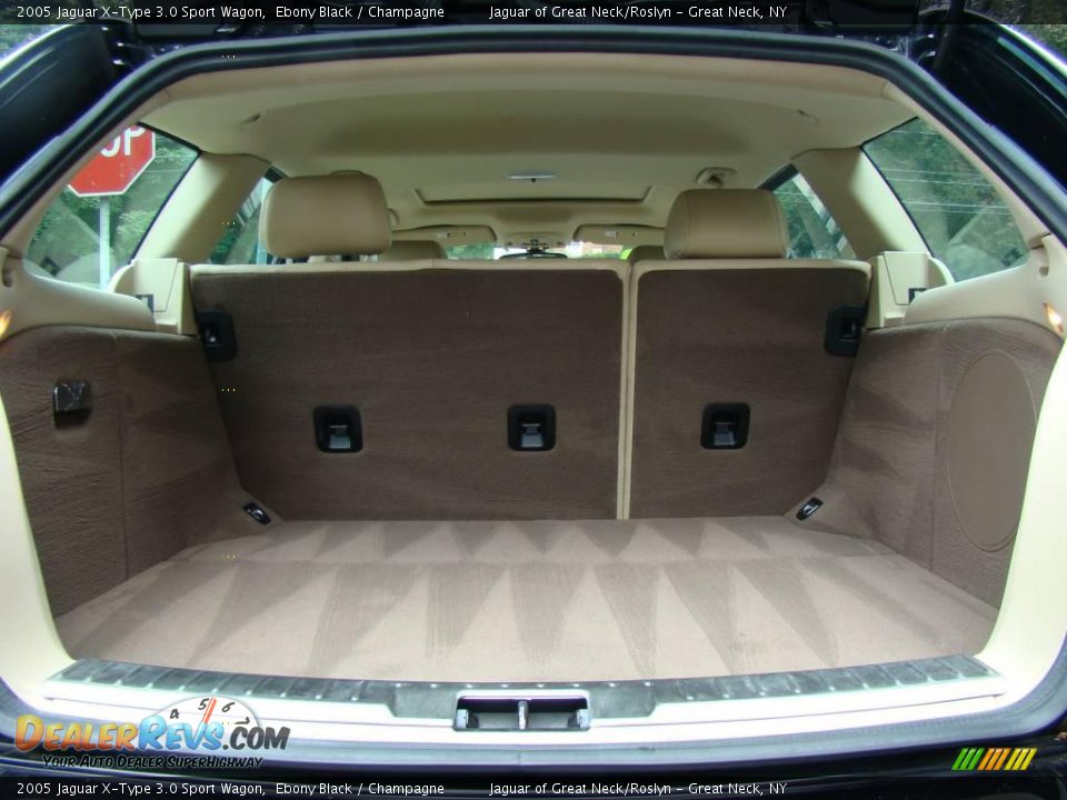 2005 Jaguar X-Type 3.0 Sport Wagon Ebony Black / Champagne Photo #25