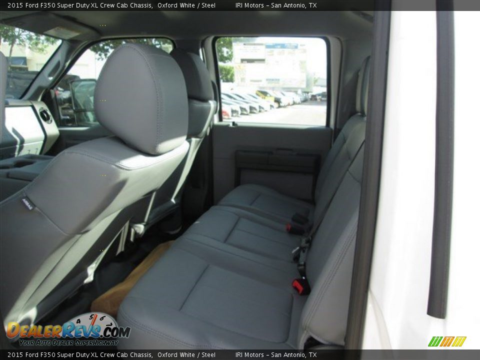 2015 Ford F350 Super Duty XL Crew Cab Chassis Oxford White / Steel Photo #7