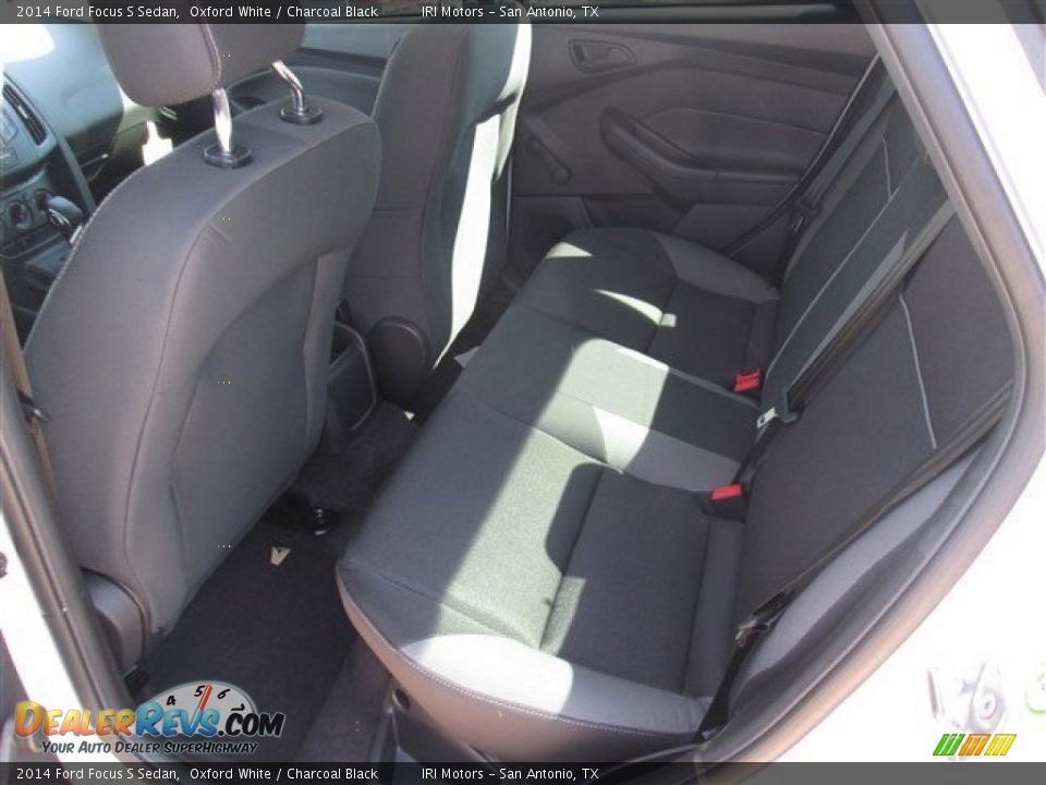 2014 Ford Focus S Sedan Oxford White / Charcoal Black Photo #7