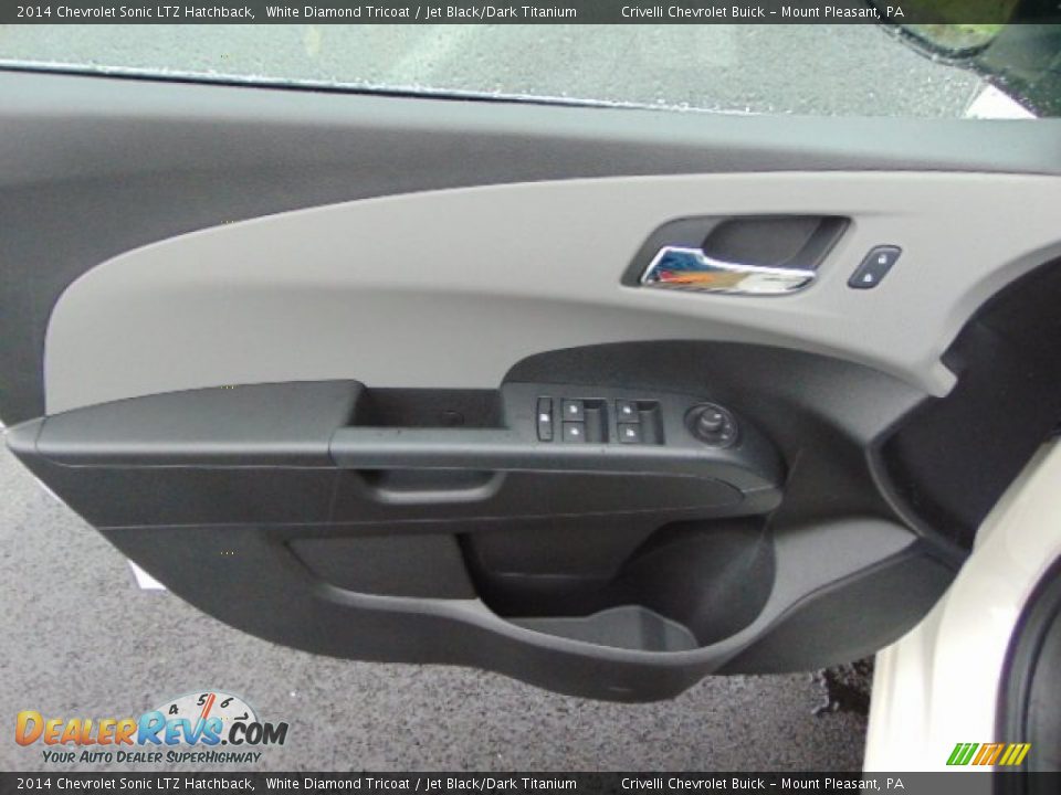 2014 Chevrolet Sonic LTZ Hatchback White Diamond Tricoat / Jet Black/Dark Titanium Photo #9