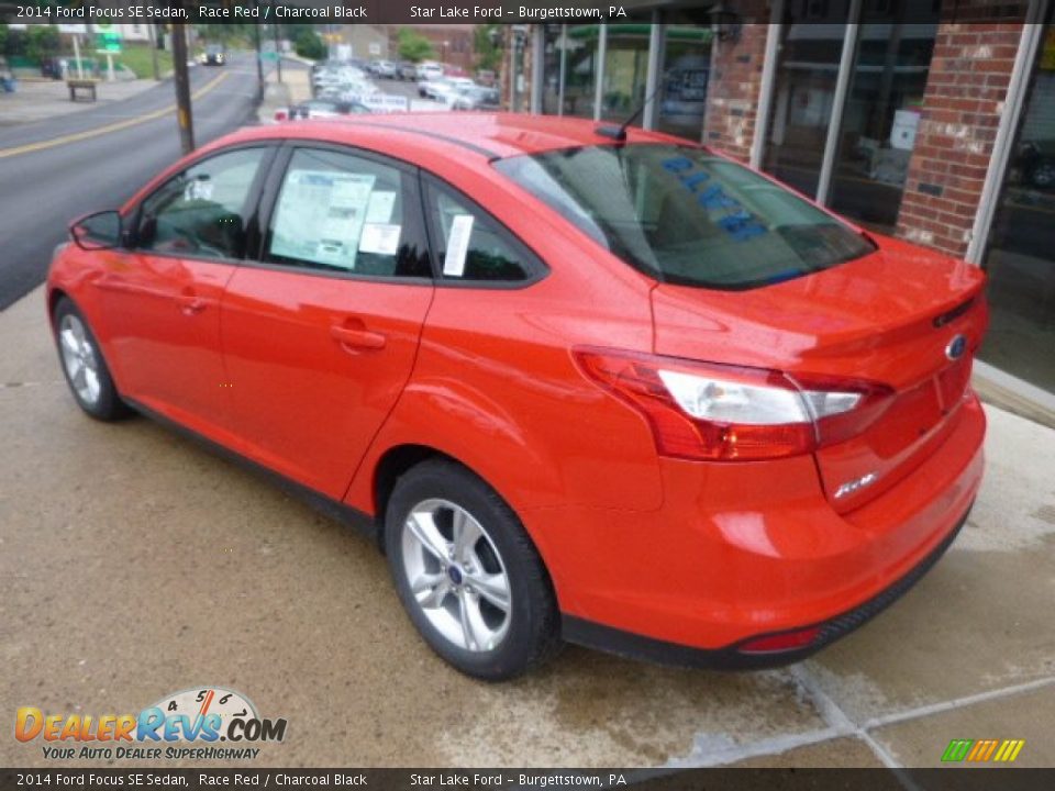 2014 Ford Focus SE Sedan Race Red / Charcoal Black Photo #7