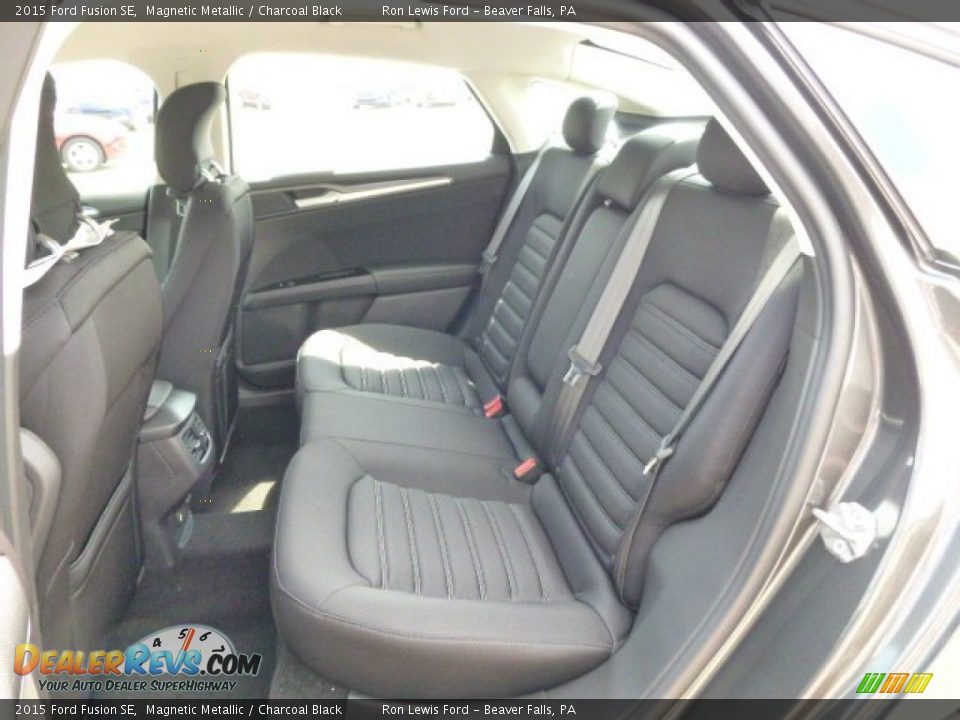 Rear Seat of 2015 Ford Fusion SE Photo #12