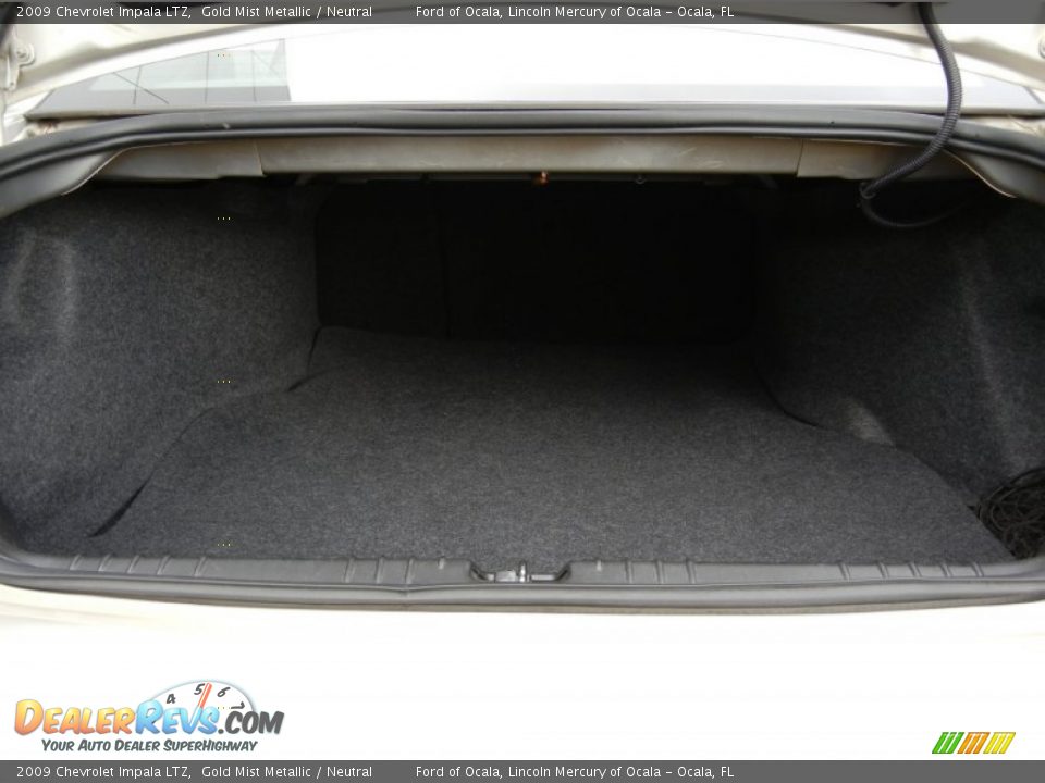 2009 Chevrolet Impala LTZ Gold Mist Metallic / Neutral Photo #9