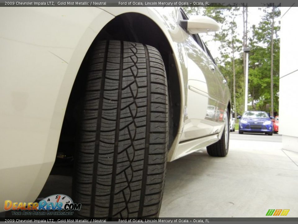 2009 Chevrolet Impala LTZ Gold Mist Metallic / Neutral Photo #10