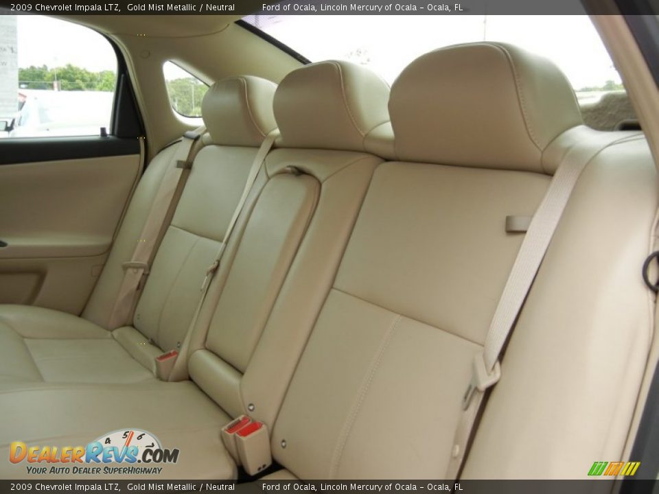 2009 Chevrolet Impala LTZ Gold Mist Metallic / Neutral Photo #15