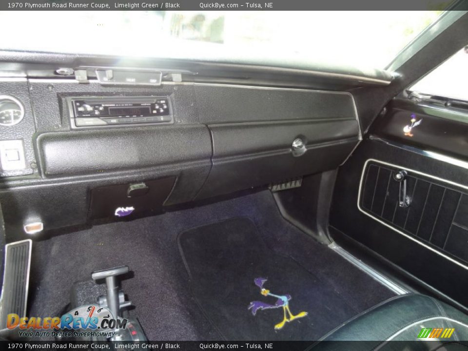 1970 Plymouth Road Runner Coupe Limelight Green / Black Photo #8